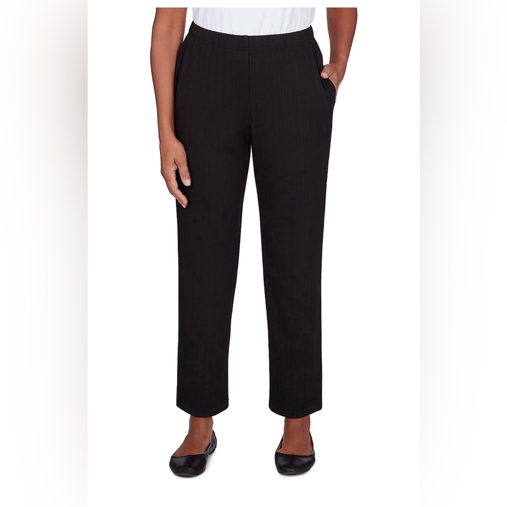 NWT- Alfred Dunner- Black Pull on Pants- Size XL